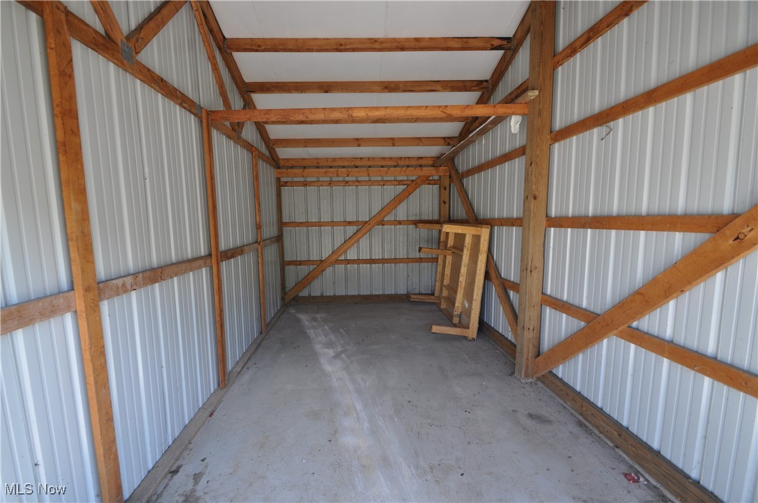 686 Buckeye Street Coshocton OH 43812