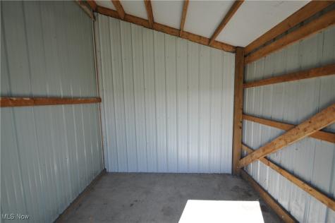 686 Buckeye Street Coshocton OH 43812