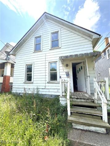 4429 Hyde Avenue Cleveland OH 44109