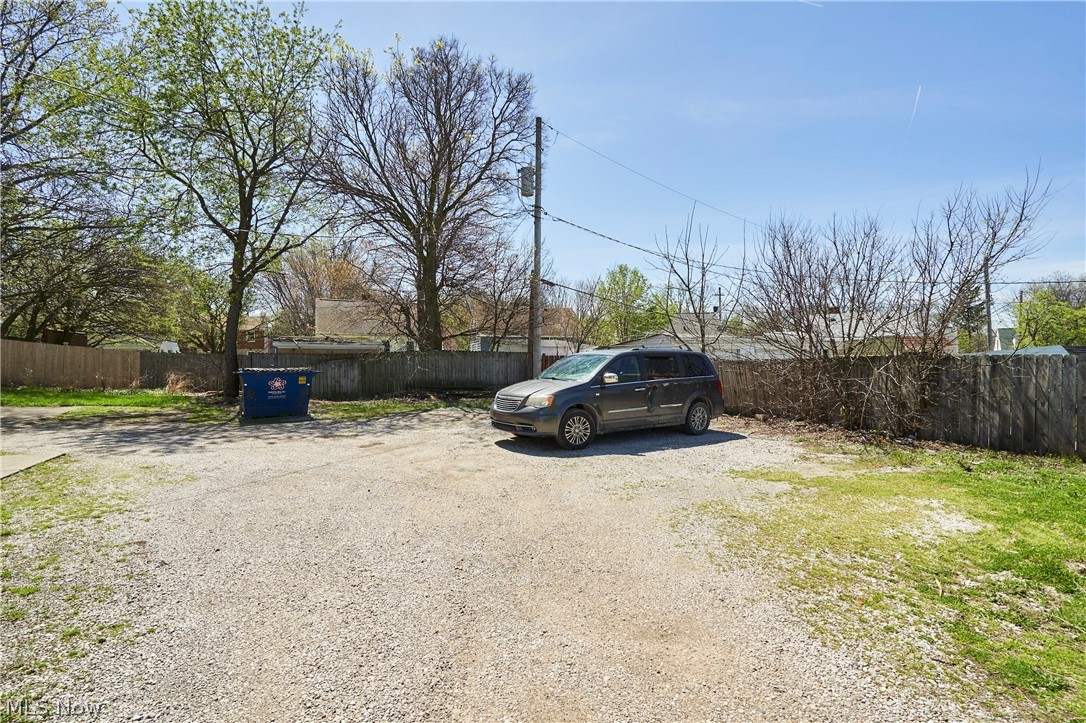 3634 Bosworth Road Cleveland OH 44111