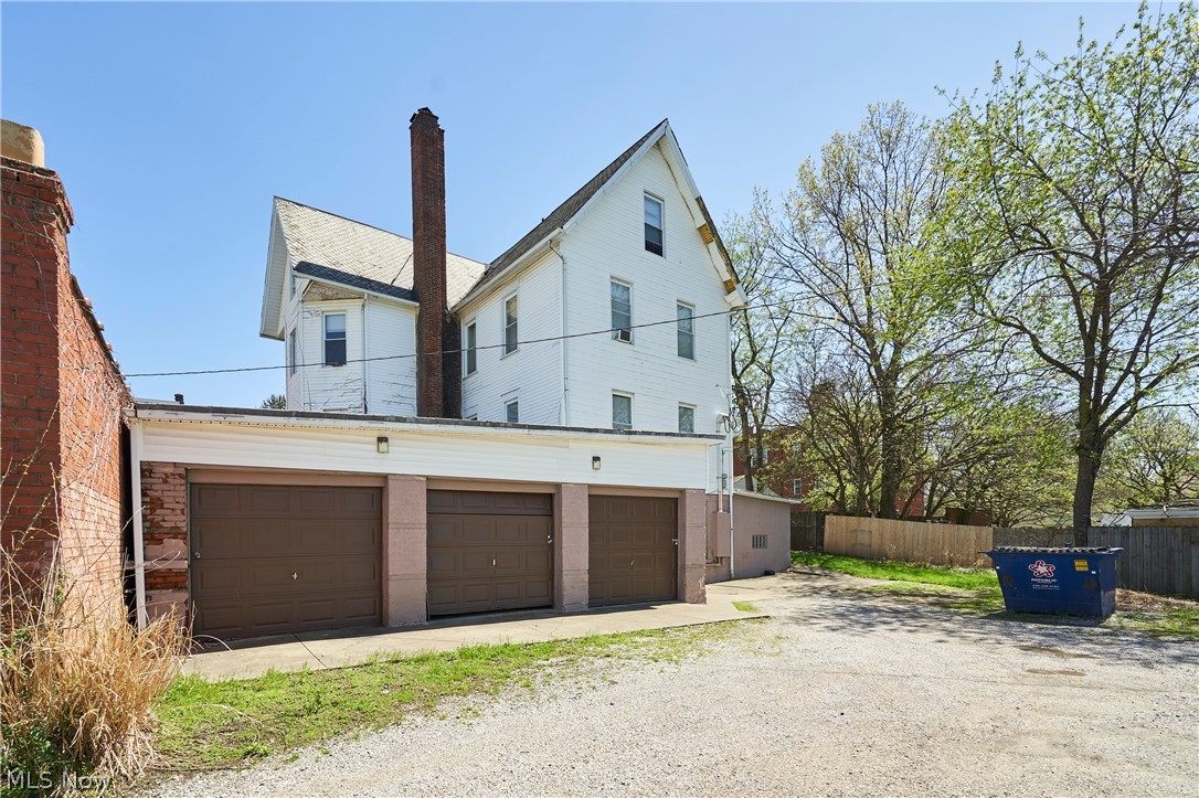 3634 Bosworth Road Cleveland OH 44111