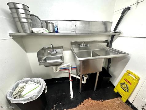 116 Sixth Street East Liverpool OH 43920