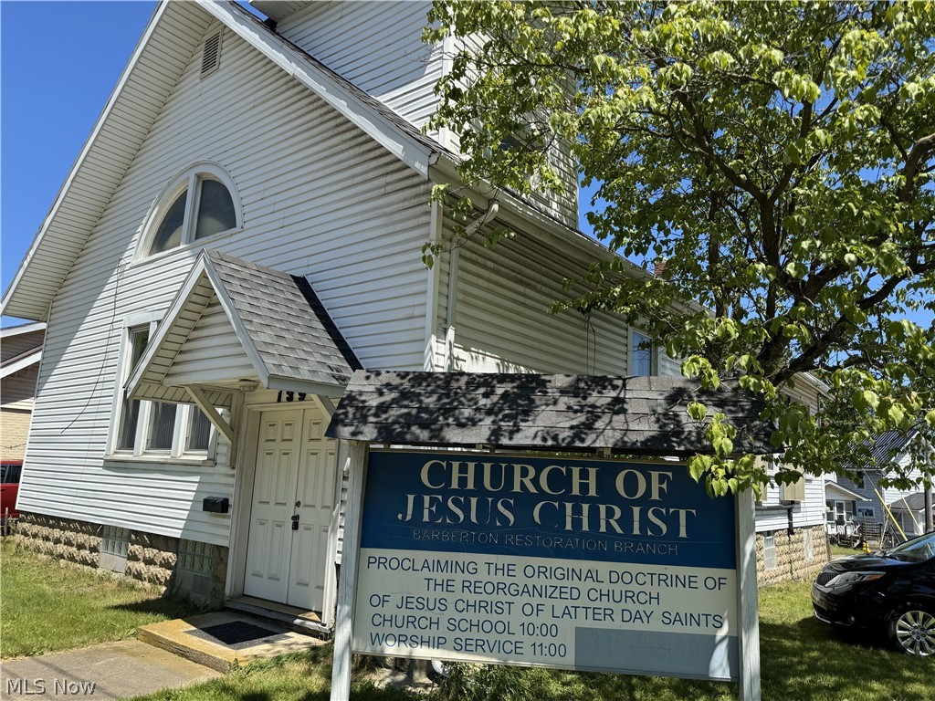 139 W State Street Barberton OH 44203