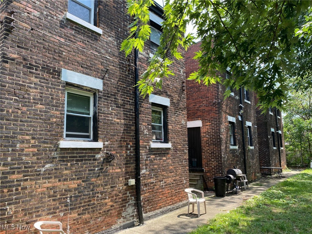 4158 E 120th Street Cleveland OH 44105