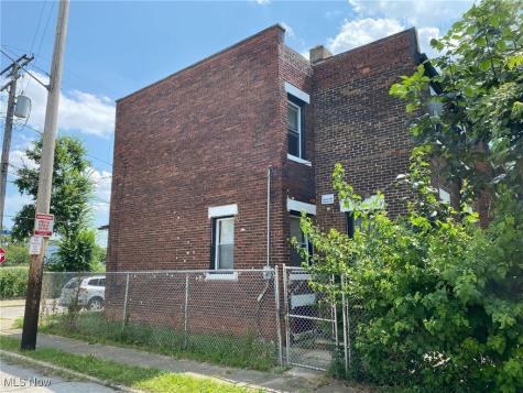4158 E 120th Street Cleveland OH 44105
