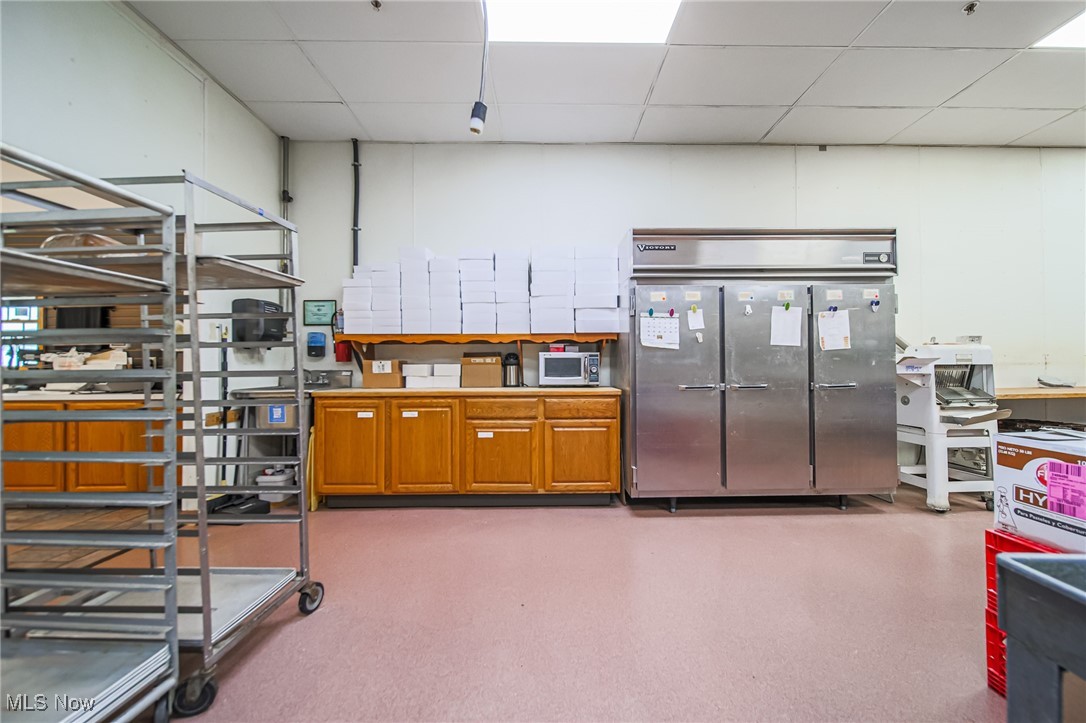 14278 Lincoln Way E Dalton OH 44618