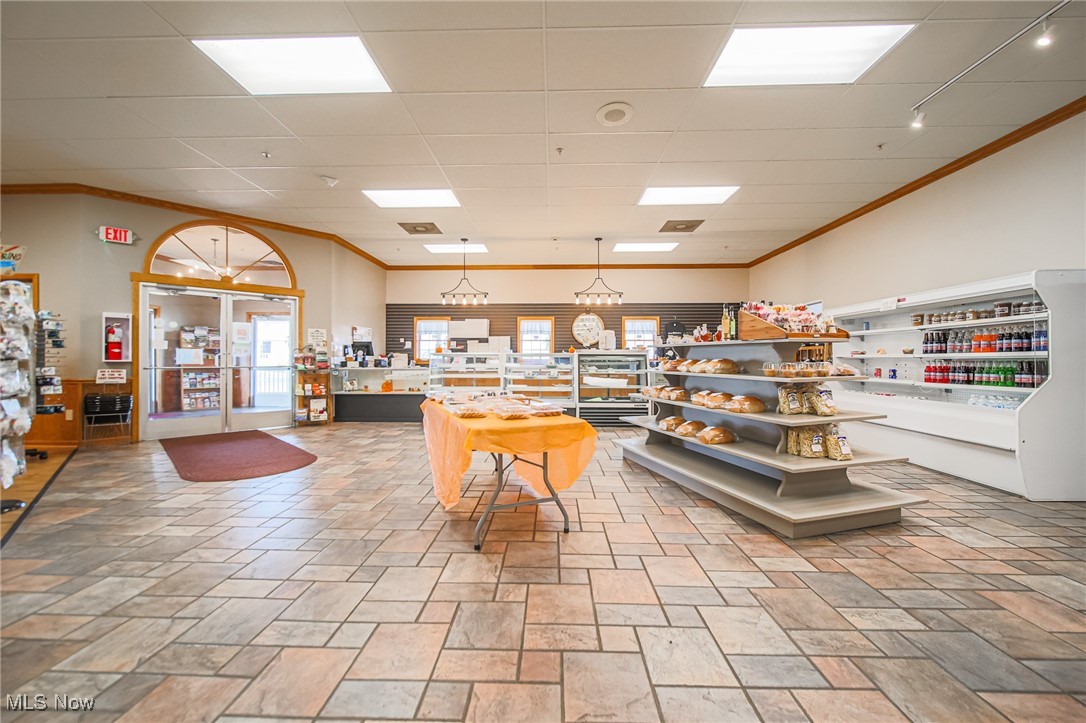 14278 Lincoln Way E Dalton OH 44618