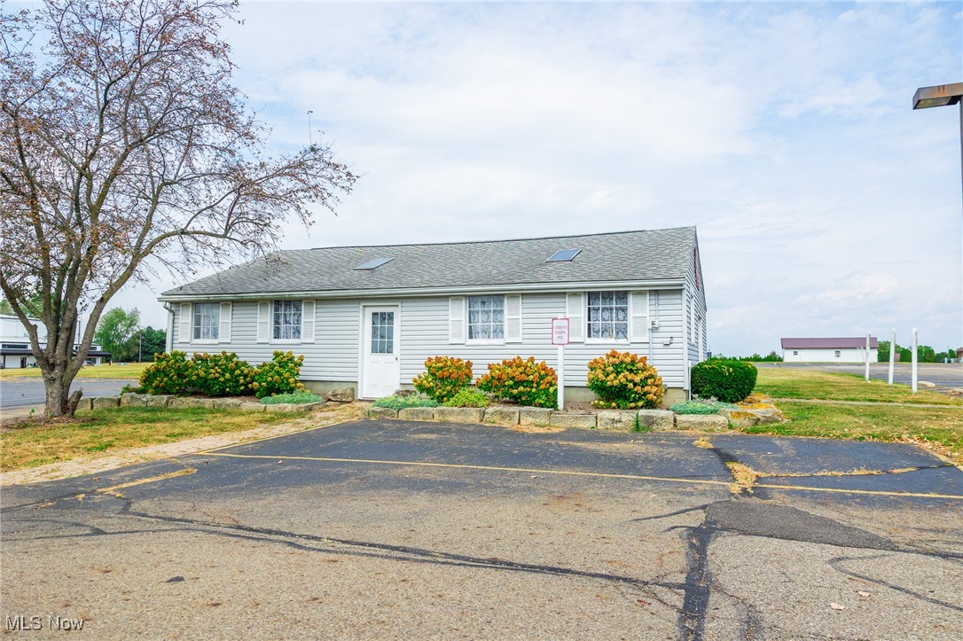 14278 Lincoln Way E Dalton OH 44618