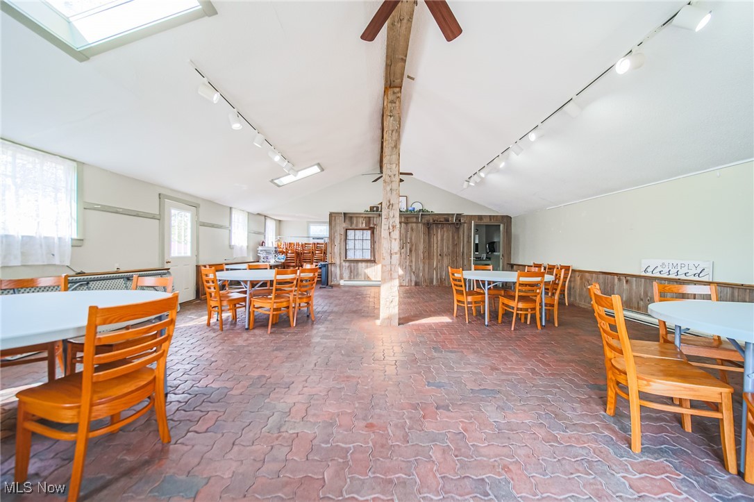 14278 Lincoln Way E Dalton OH 44618