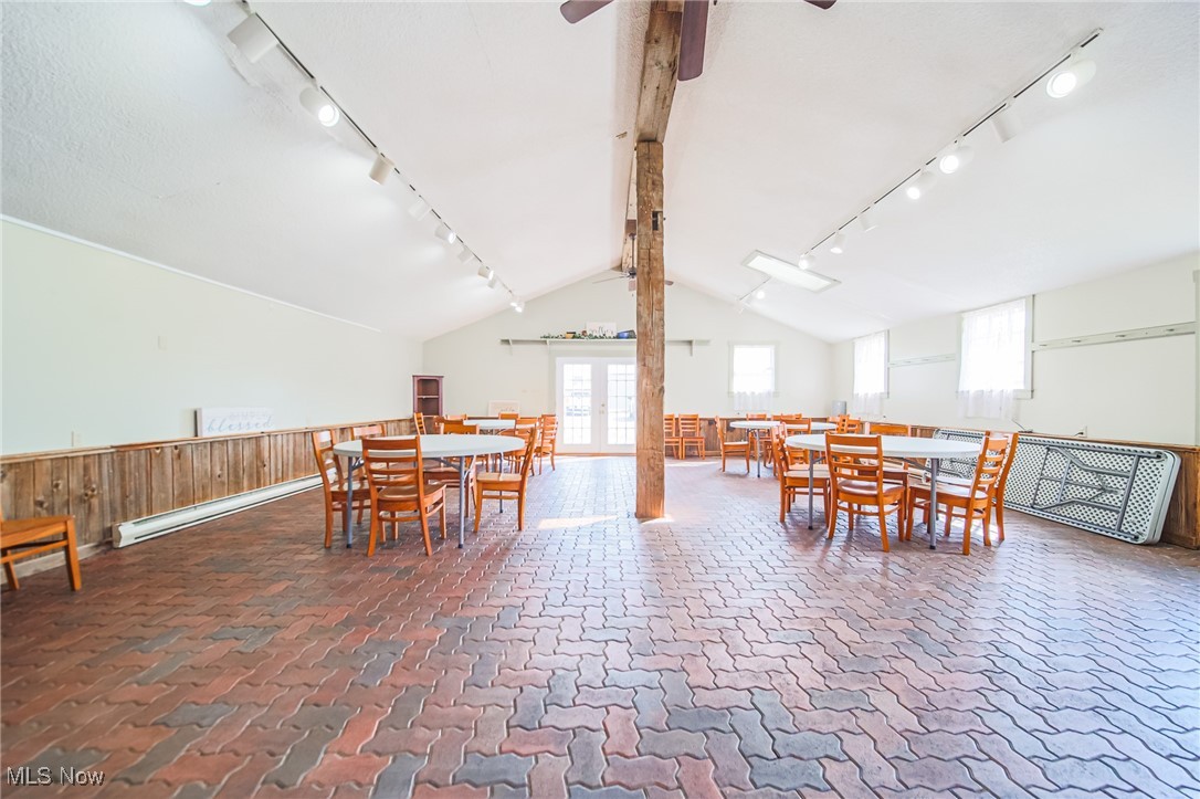 14278 Lincoln Way E Dalton OH 44618