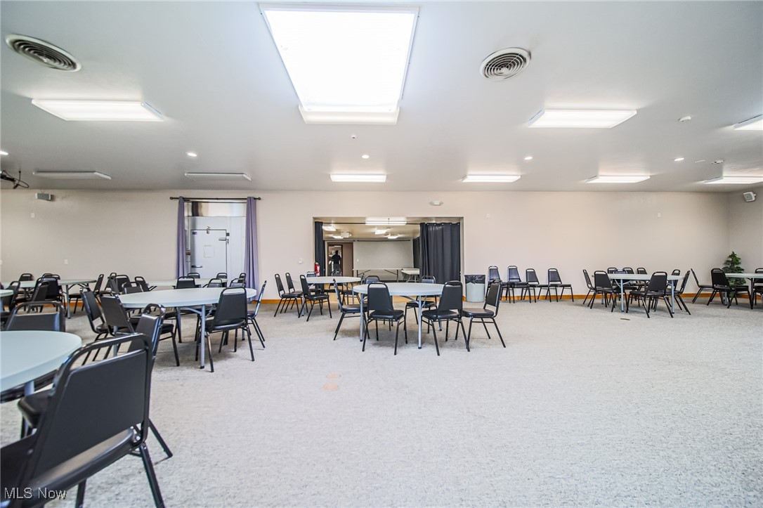 14278 Lincoln Way E Dalton OH 44618