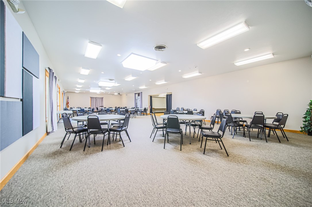 14278 Lincoln Way E Dalton OH 44618