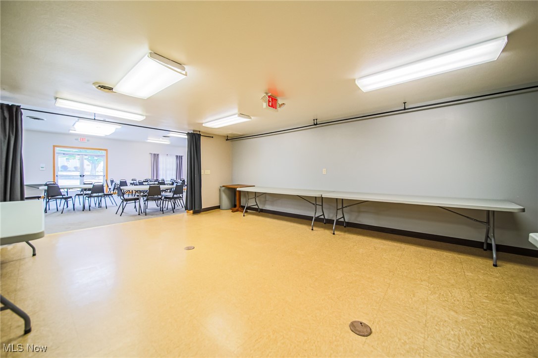 14278 Lincoln Way E Dalton OH 44618