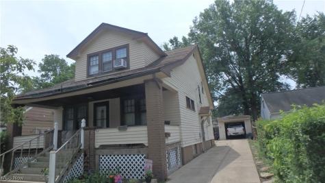 13517 Clifford Avenue Cleveland OH 44135