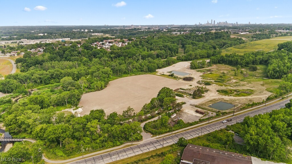 5000 Warner Road Garfield Heights OH 44125