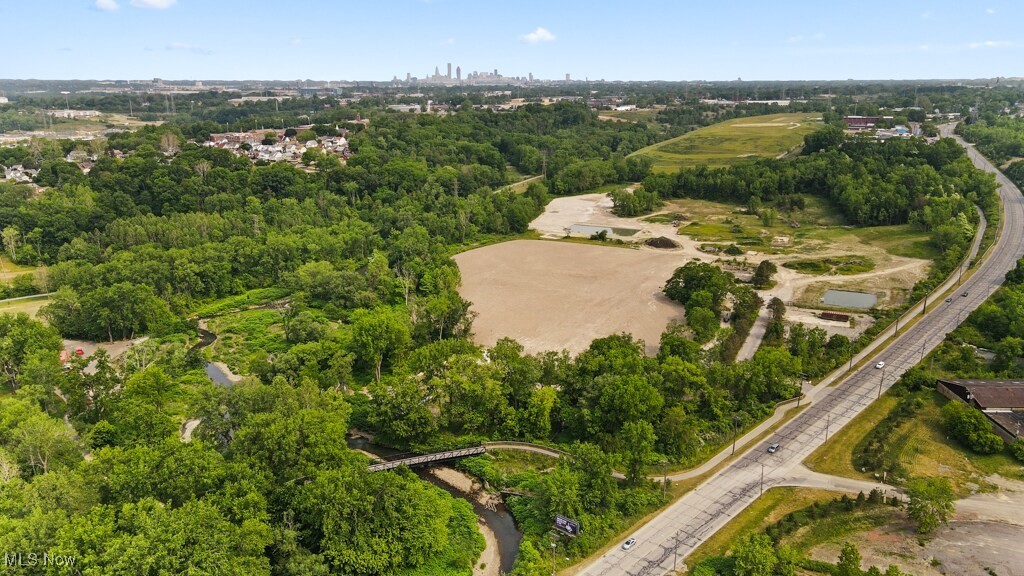 5000 Warner Road Garfield Heights OH 44125