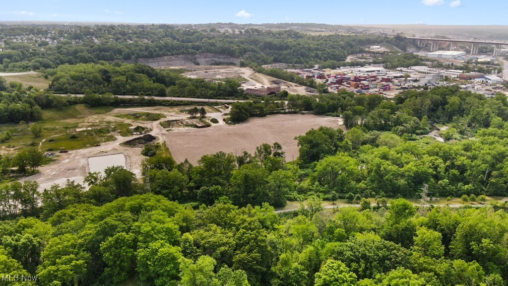 5000 Warner Road Garfield Heights OH 44125