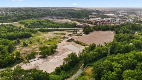 5000 Warner Road Garfield Heights OH 44125