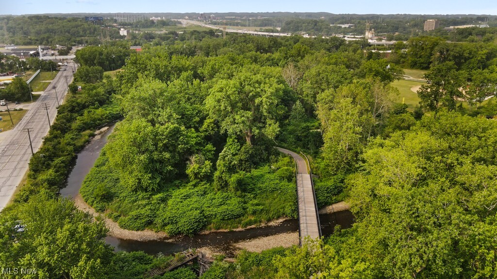 5000 Warner Road Garfield Heights OH 44125