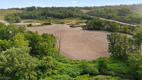 5000 Warner Road Garfield Heights OH 44125