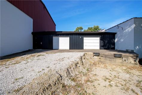 390 E Wood Street Shreve OH 44676