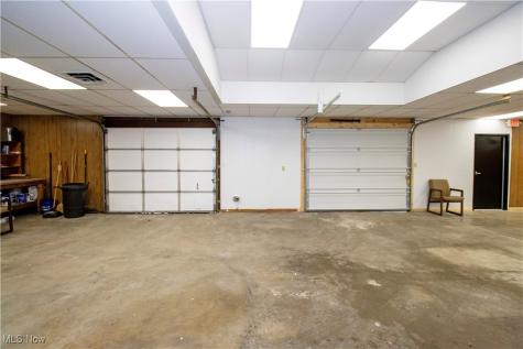 390 E Wood Street Shreve OH 44676