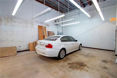 390 E Wood Street Shreve OH 44676