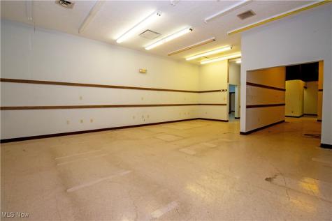 390 E Wood Street Shreve OH 44676