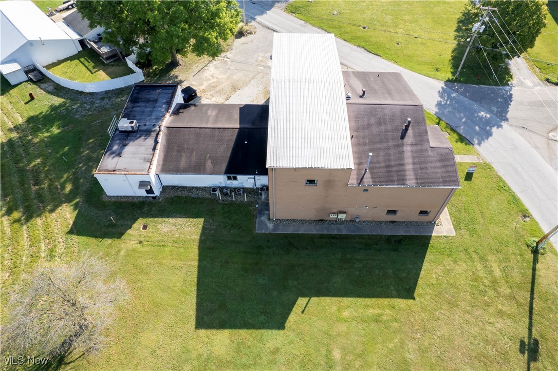 390 E Wood Street Shreve OH 44676