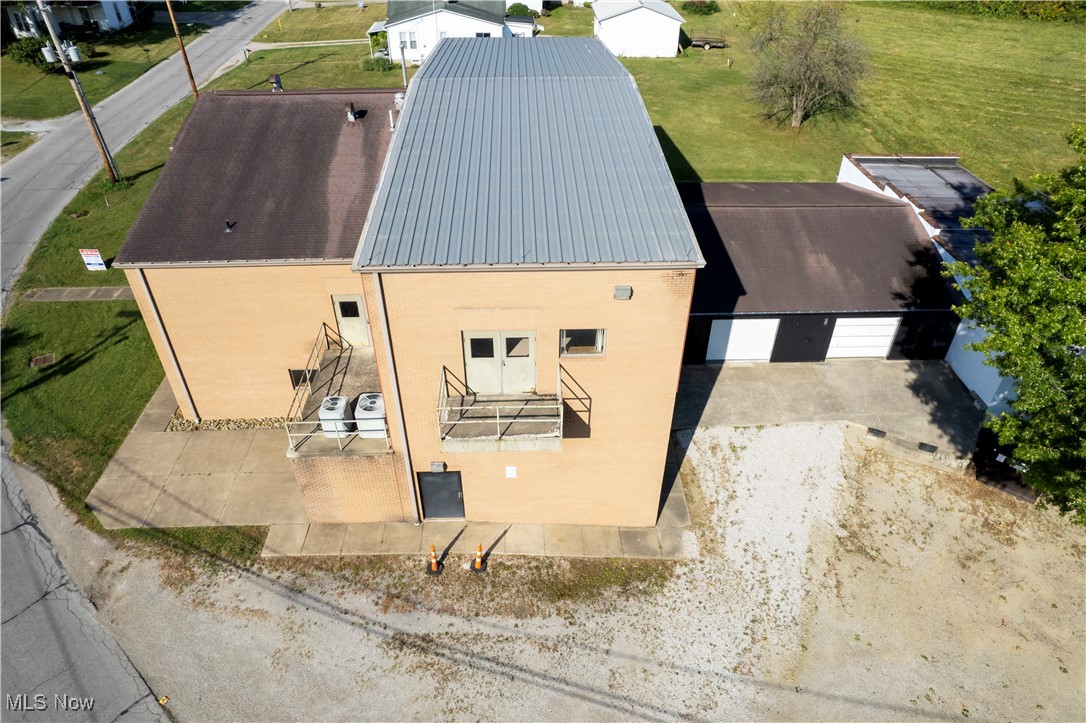 390 E Wood Street Shreve OH 44676