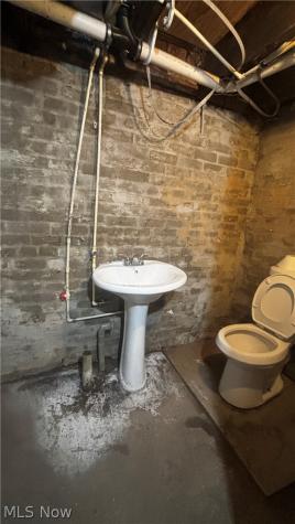 8413 Superior Avenue Cleveland OH 44103