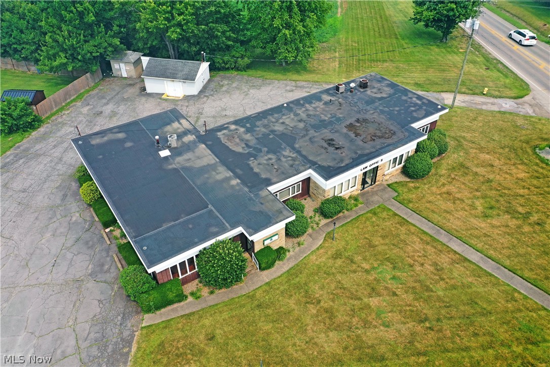696 Valley View Drive Brookfield OH 44403