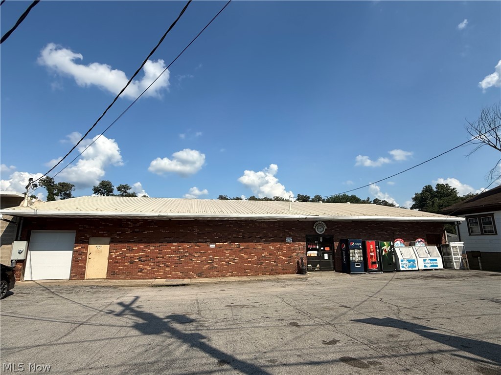 2506 Commercial Avenue Mingo Junction OH 43938