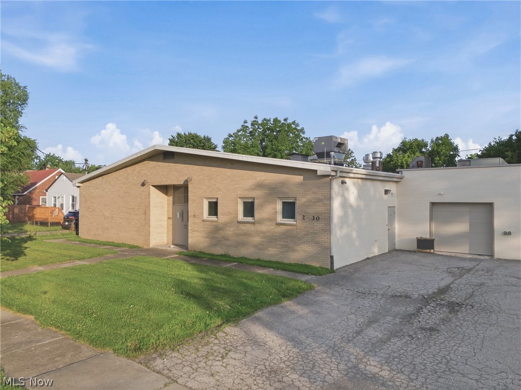2430 E 28th Street Lorain OH 44055