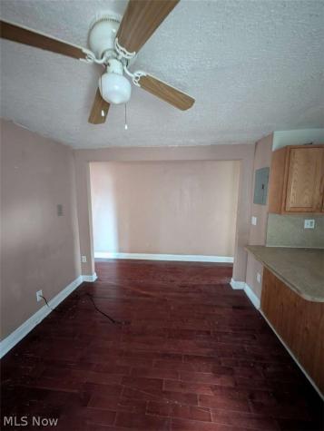 1874 Marloes Avenue East Cleveland OH 44112