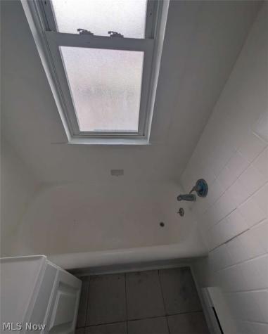 1874 Marloes Avenue East Cleveland OH 44112