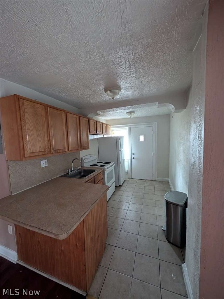 1874 Marloes Avenue East Cleveland OH 44112
