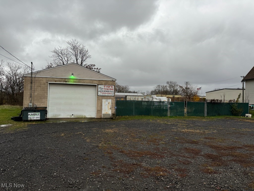 3912 Mahoning Road NE Canton OH 44705