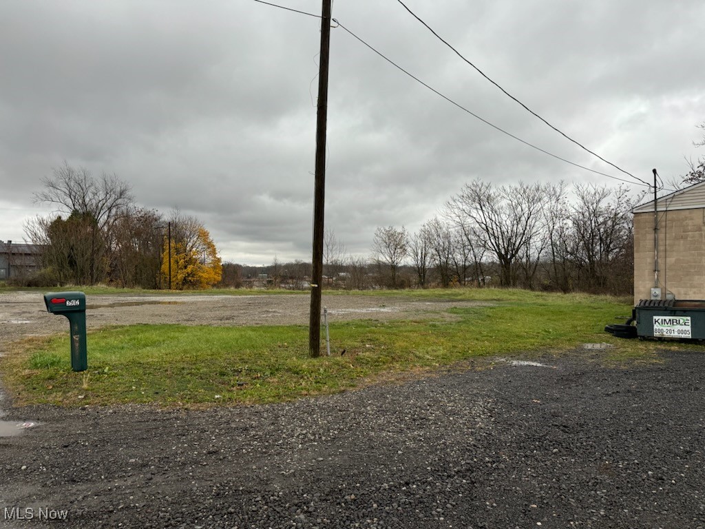 3912 Mahoning Road NE Canton OH 44705