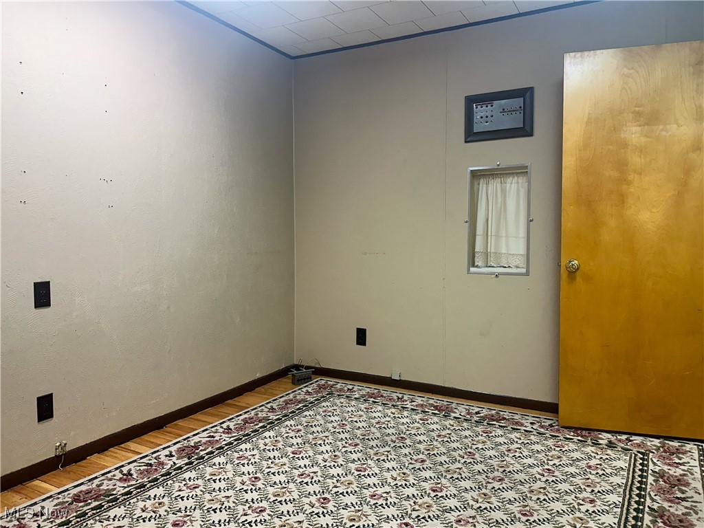 1542 Woodland Street NE Warren OH 44483