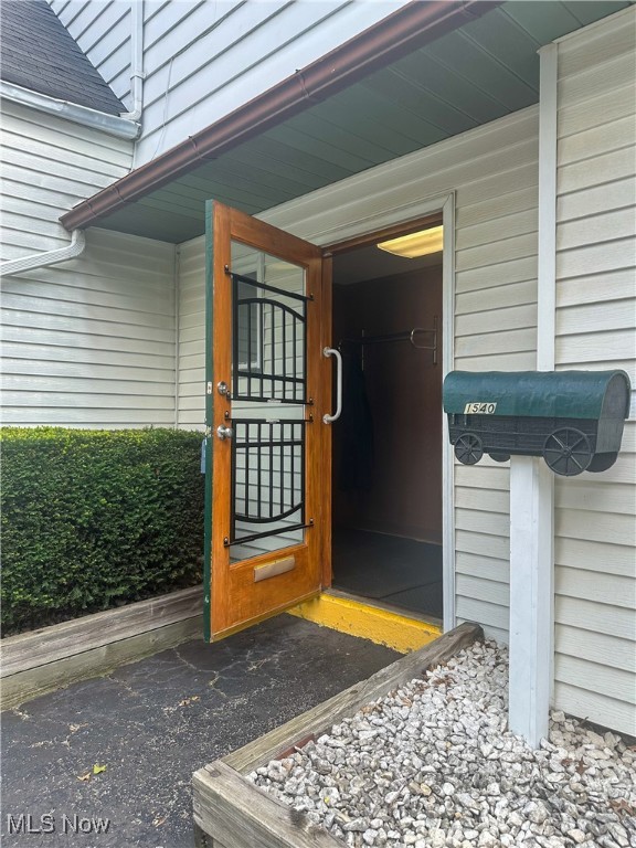 1542 Woodland Street NE Warren OH 44483