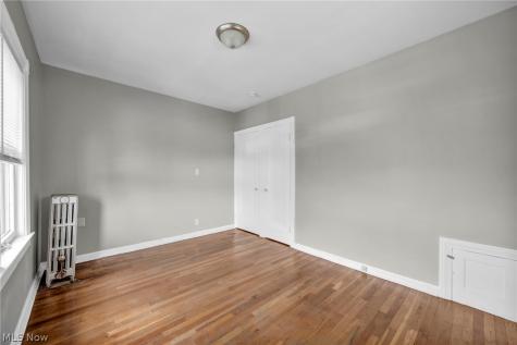 1346 Kenilworth Avenue Lakewood OH 44107