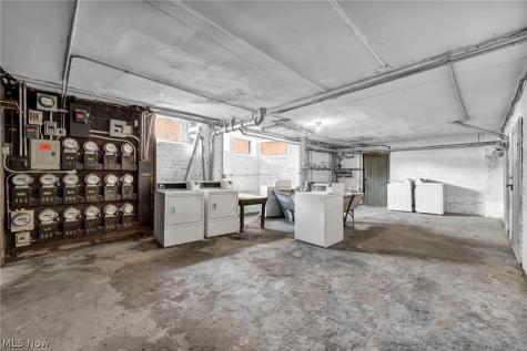 1346 Kenilworth Avenue Lakewood OH 44107