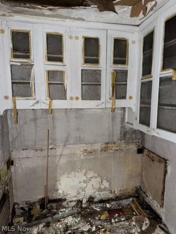 14201 Miles Avenue Cleveland OH 44128