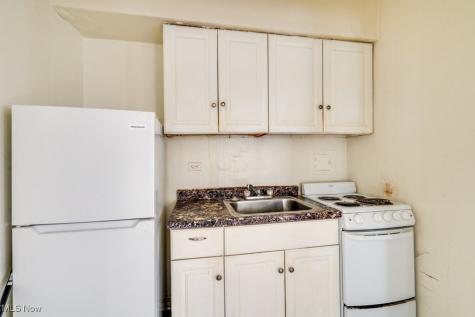 2824-2826 E 130th Street Cleveland OH 44120