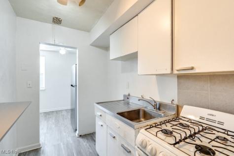 2824-2826 E 130th Street Cleveland OH 44120