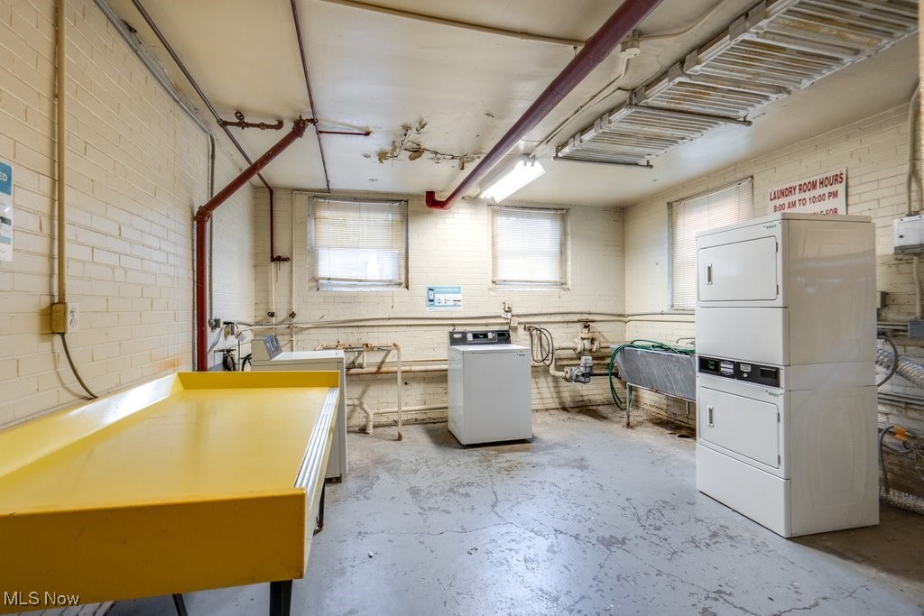 2824-2826 E 130th Street Cleveland OH 44120