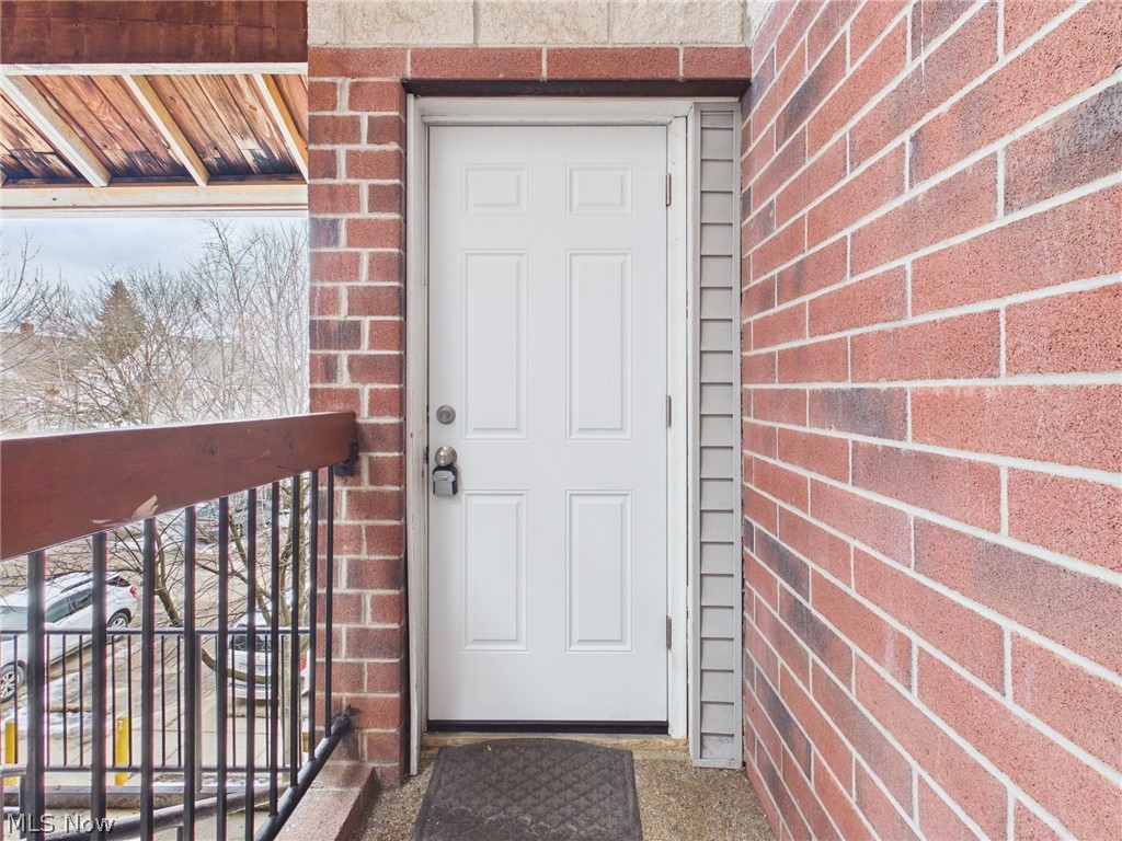 409 Brown Street Akron OH 44311