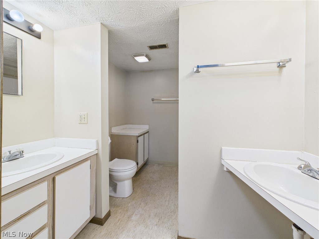 409 Brown Street Akron OH 44311