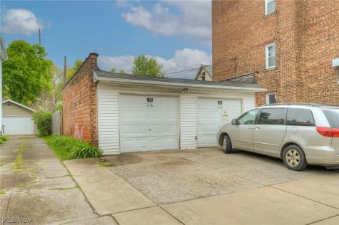 3438 Bosworth Road Cleveland OH 44111